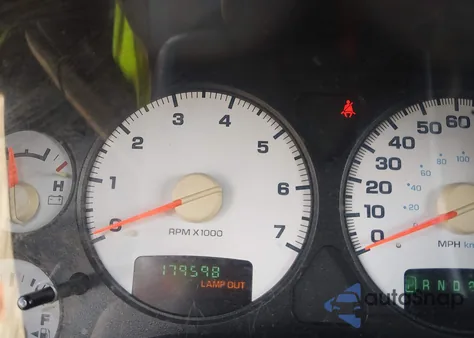 2005 Dodge Ram 1500 Slt/Laramie from USA, damaged, VIN 1D7HA18D05J601221